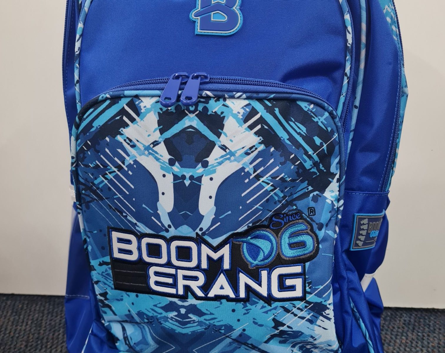 Boomerang Orthopaedic Bag Royal/Blue graphics